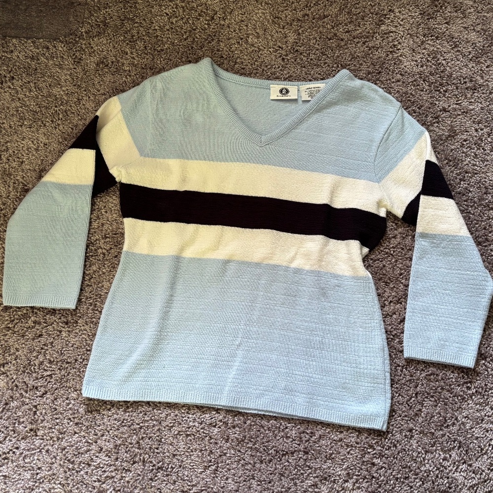V-neck Sweater Size Large